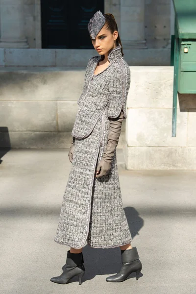 Look 7